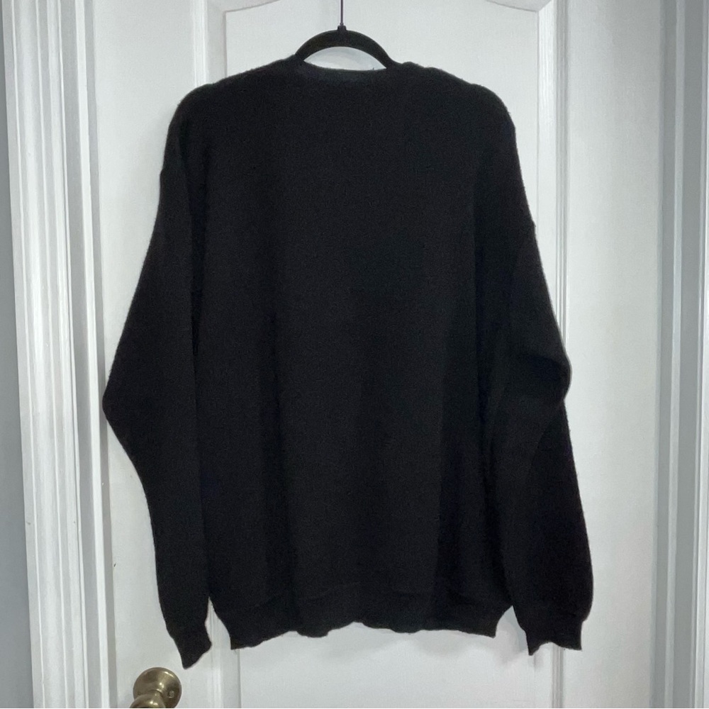 Men's V-Neck Alpaca/Wool Blend Sweater in Black